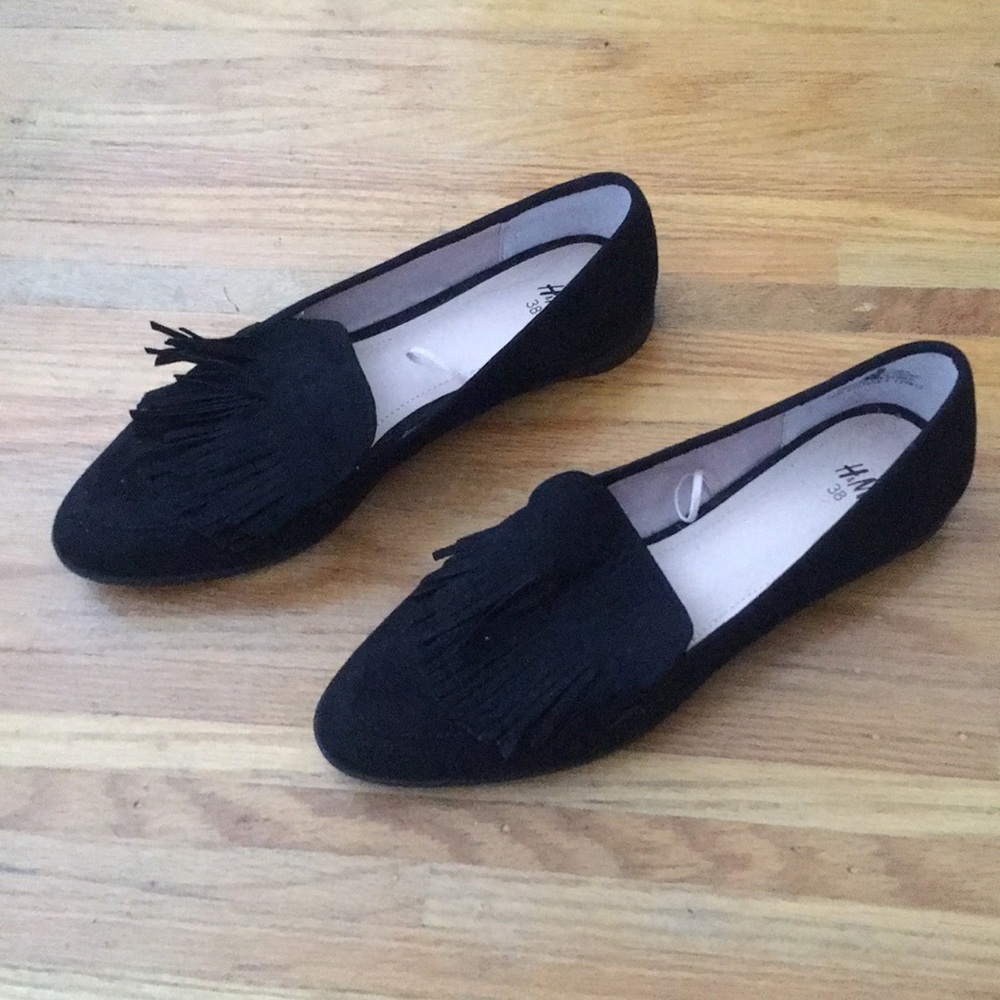 H&M tasseled loafers